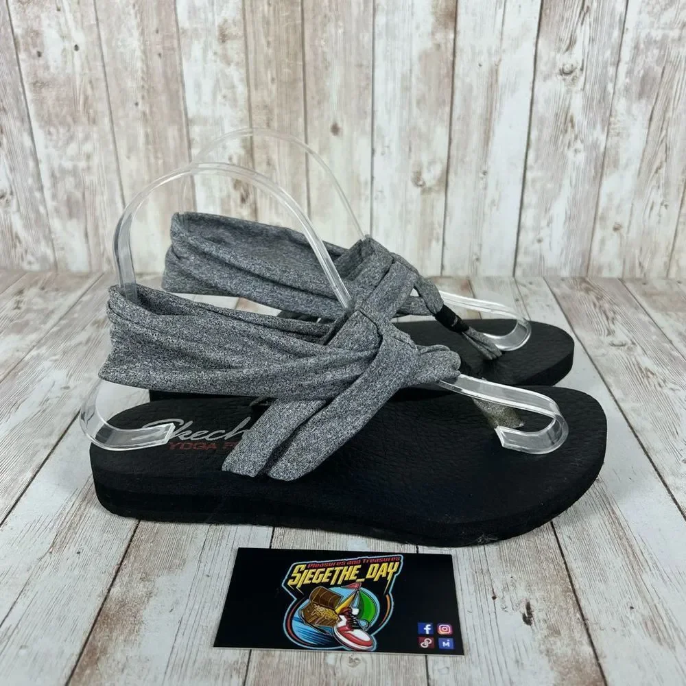 Skechers yoga sandal - Womens 6